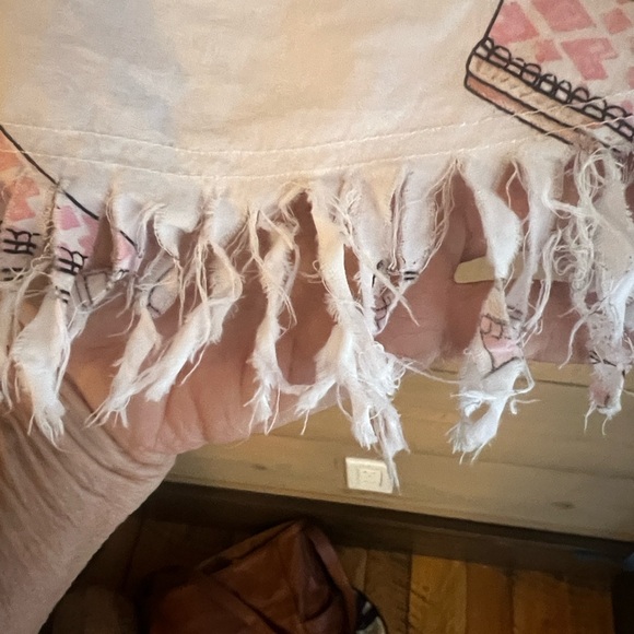 Dizzy Lizzy: Tizzie pink and White Shoe Patterned Button-Up Shirt - Picture 7 of 10